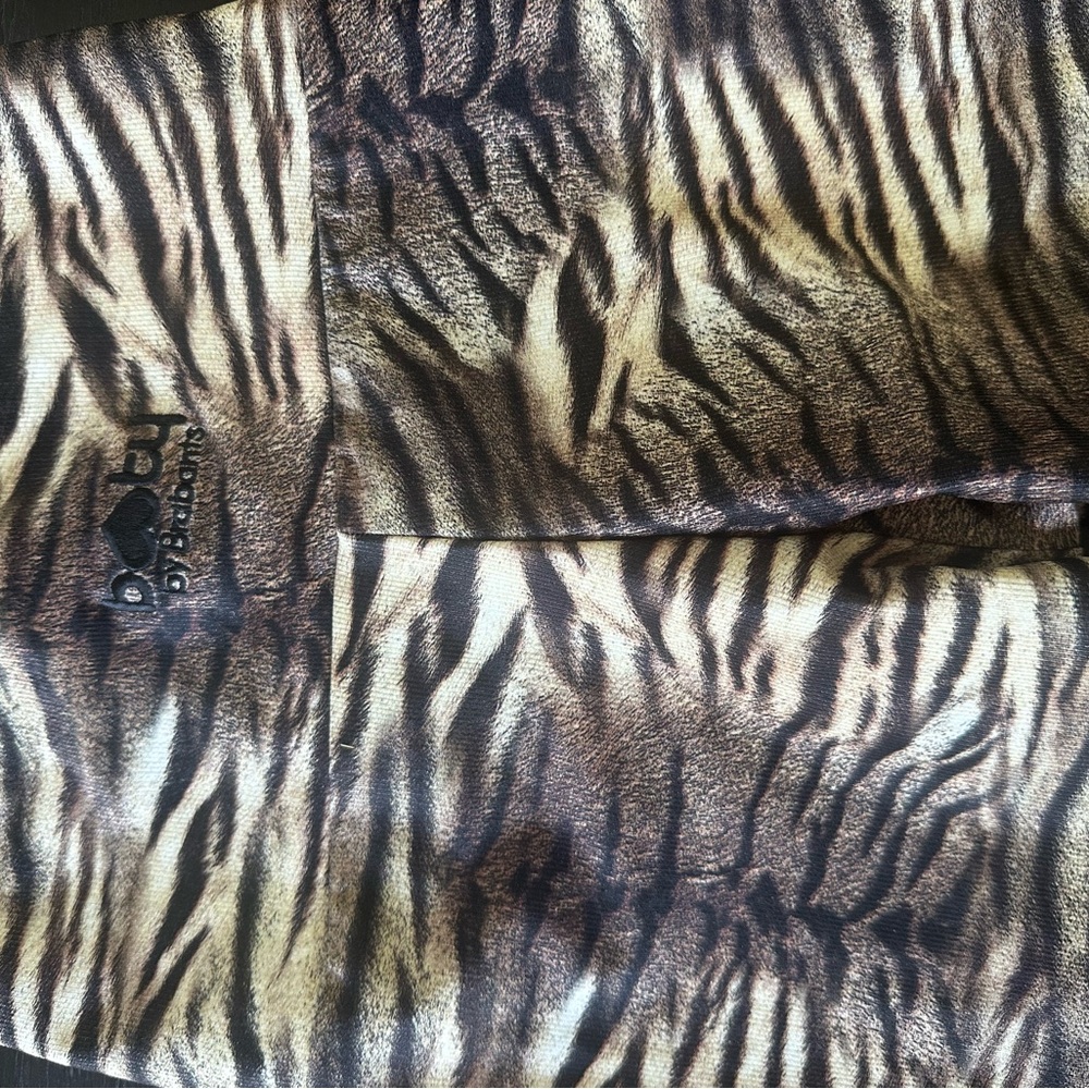 Booty by Brabants tiger cheetah Stripe Leggings - Picture 2 of 3